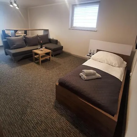 Loft Hotel apartamentowy 3*