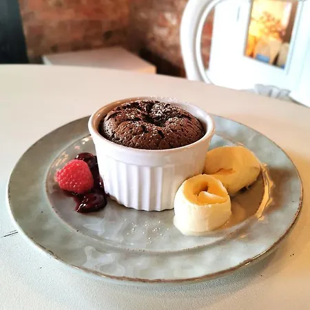 Loft Hotel apartamentowy 3*